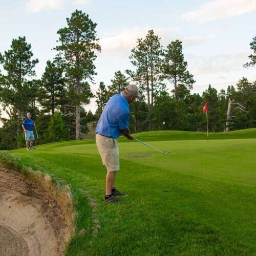 16 Green
